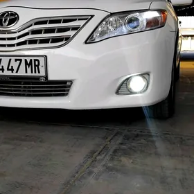 Toyota Camry 2010