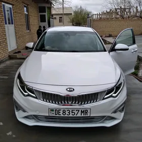 Kia Optima 2020