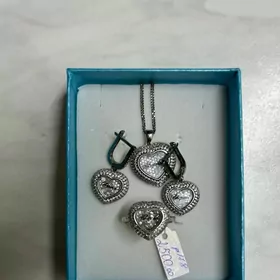 серебряный комплект
