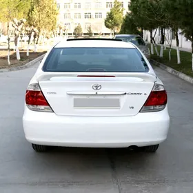 Toyota Camry 2004