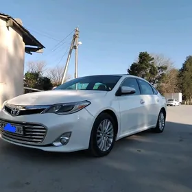 Toyota Avalon 2013