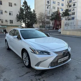 Lexus ES 350 2019