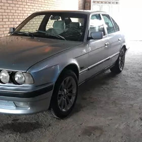 BMW 525 1991