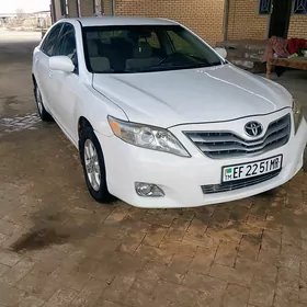 Toyota Camry 2011