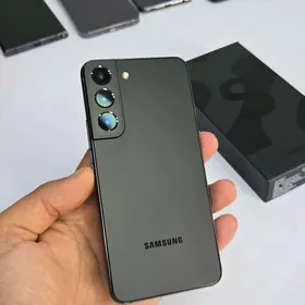 Samsung S22  8/128gb
