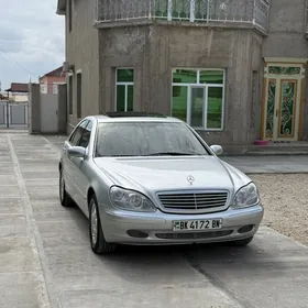 Mercedes-Benz S-Class 2000