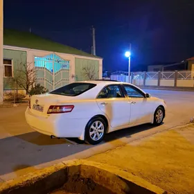 Toyota Camry 2010