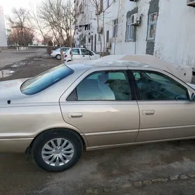 Toyota Camry 1998