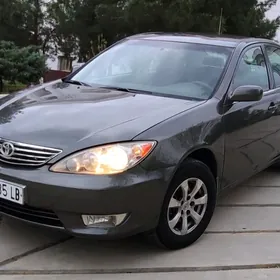 Toyota Camry 2005