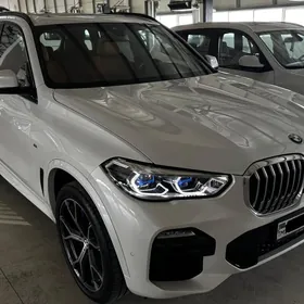 BMW X5 2019