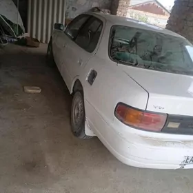 Toyota Camry 1993