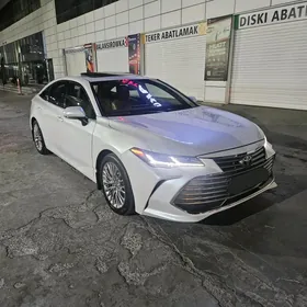 Toyota Avalon 2019