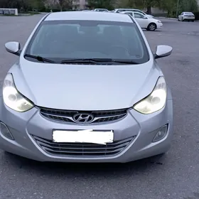 Hyundai Elantra 2011