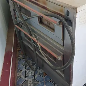 pec iki acylyan dhovka