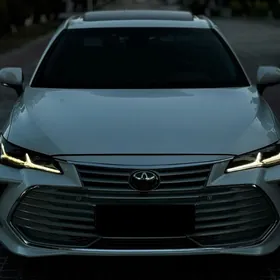 Toyota Avalon 2020