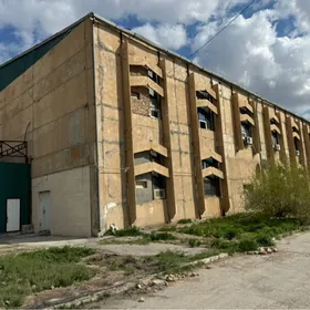 завод 3000метр кв