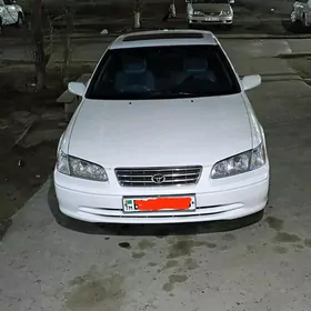 Toyota Camry 1997