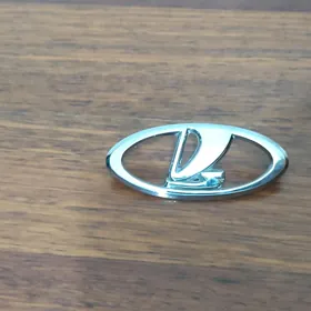 Emblema lada