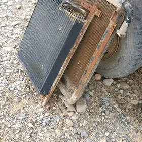 ÿag radiator komatsu