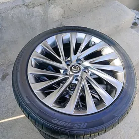 18 LEXUS disga pakrysga