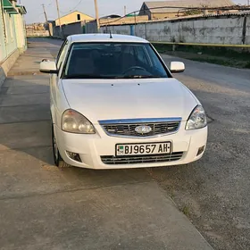 Lada Priora 2011