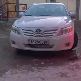 Toyota Camry 2010