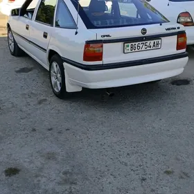 Opel Vectra 1992