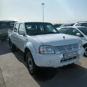 Nissan Navara 2014
