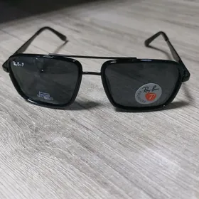 ocki Ray-Ban made in Italy