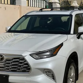 Toyota Highlander 2023