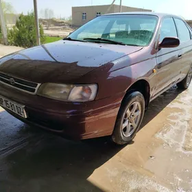 Toyota Carina 1993