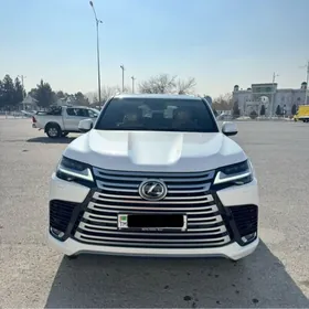 Lexus LX 600 2025