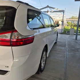 Toyota Sienna 2019