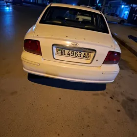 Hyundai Sonata 2003