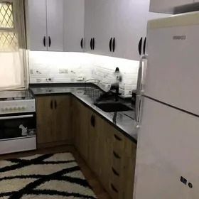 Центр 3 комн 1 эт