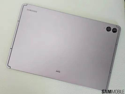 В сеть утекли характеристики, рендеры и цены новых планшетов Samsung Galaxy Tab S10 FE и FE+