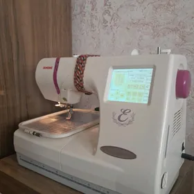 Janome yaka masyny