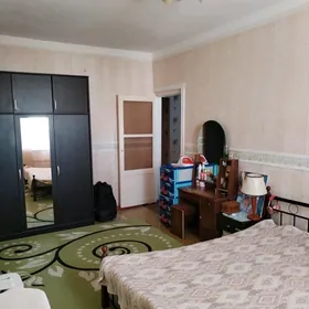 Продаётся 3-комн.211кв. 