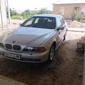 BMW 528 2000