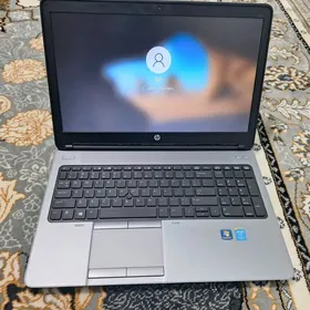 Noutbuk hp i7