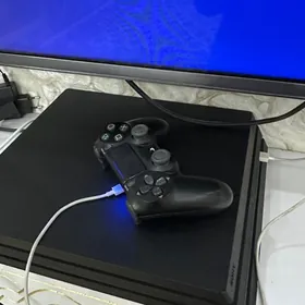 PS4 PRO
