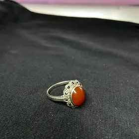 продаю серебрянное кольцо