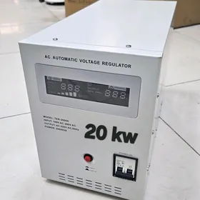 STABLIZATOR 220 / 380 WAT