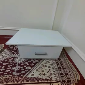 стол tikin maşyn owerlok uçin