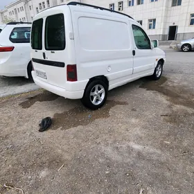 Renault Clio 1999