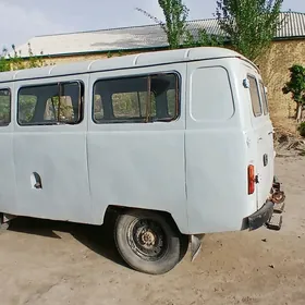 UAZ Profi 1998