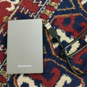 žoskiy disk 1tb fleska