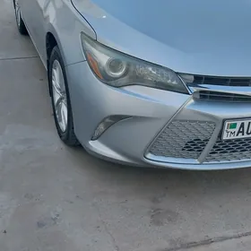 Toyota Camry 2016