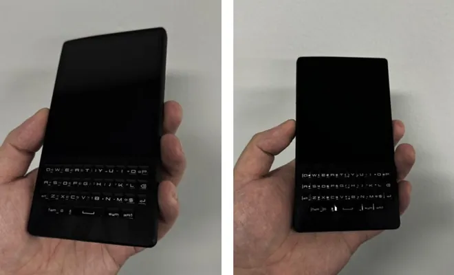 В Южной Корее показали смартфон с QWERTY-клавиатурой и выдвижной камерой