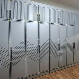 Mebel taze